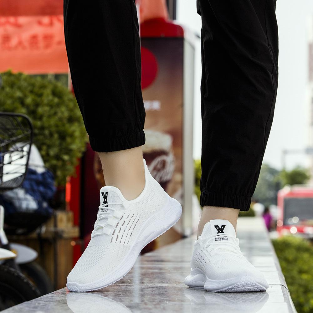 Fashion Men's shoes summer breathable thin mesh sports shoes men's 2025 new versatile white casual shoes
