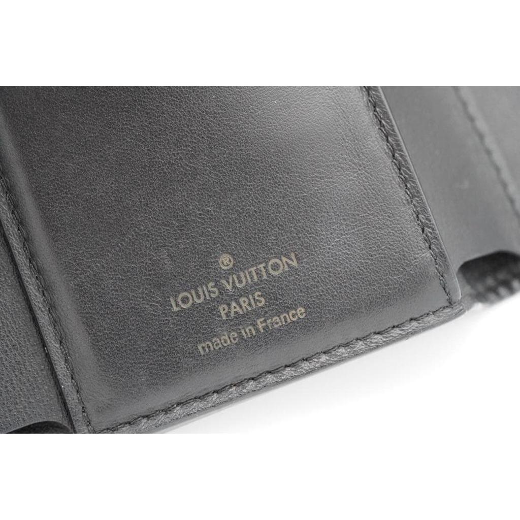 Used Louis Vuitton Capucines Noir Tri-fold Wallet