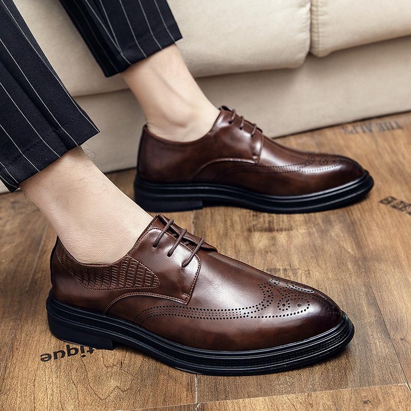 Fashion New Arrival Men's Oxford Shoes Handmade Leather Casual Shoes Pointed Toe Lace-Up Male Brogue Footwear Business Gentleman Flats