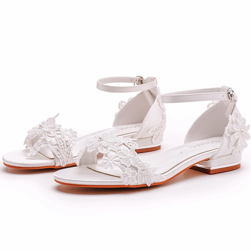 2 Cm Square Heel Shallow Mouth Strap Sandals Ivory White Silk Satin Bride White Lace Flower Sandals