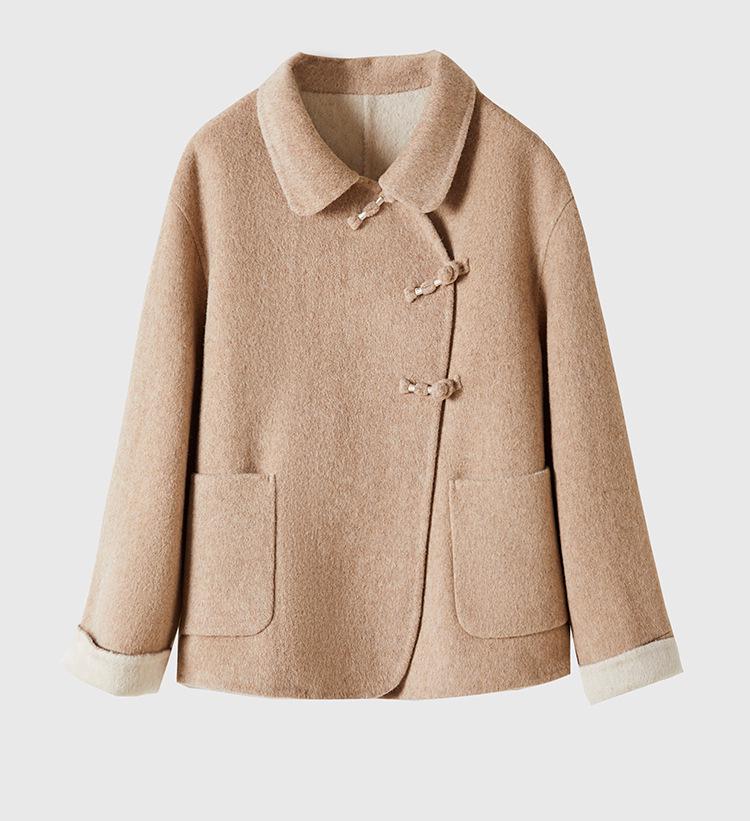 

Женское двустороннее шерстяное пальто с китайским ретро-дизайном и застежками-лягушками - Коллекция Осень/Зима 2025 Medium