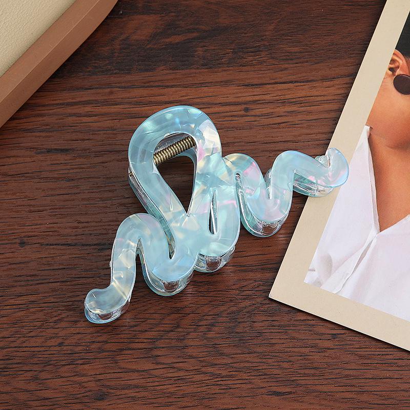 High-Grade Acrylic Jelly Color Hair Claw – Mermaid Princess Wave Clip
