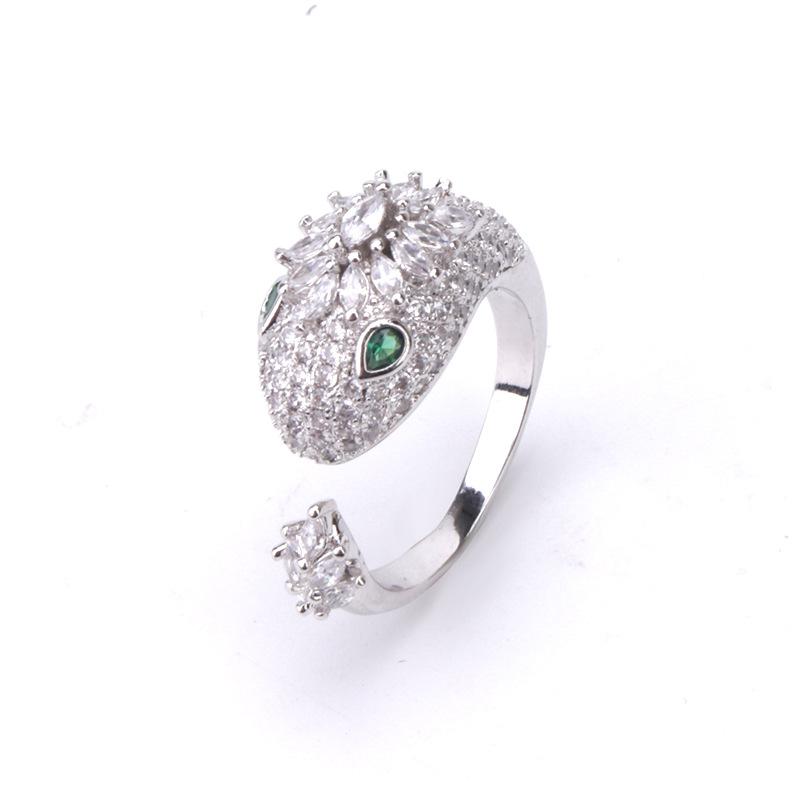 

Personality Temperament Snake-shaped Micro-inlaid Zircon Open Elastic Bracelet Snake Head Open Ring European and American Popular Jewelry 2026 Resizable