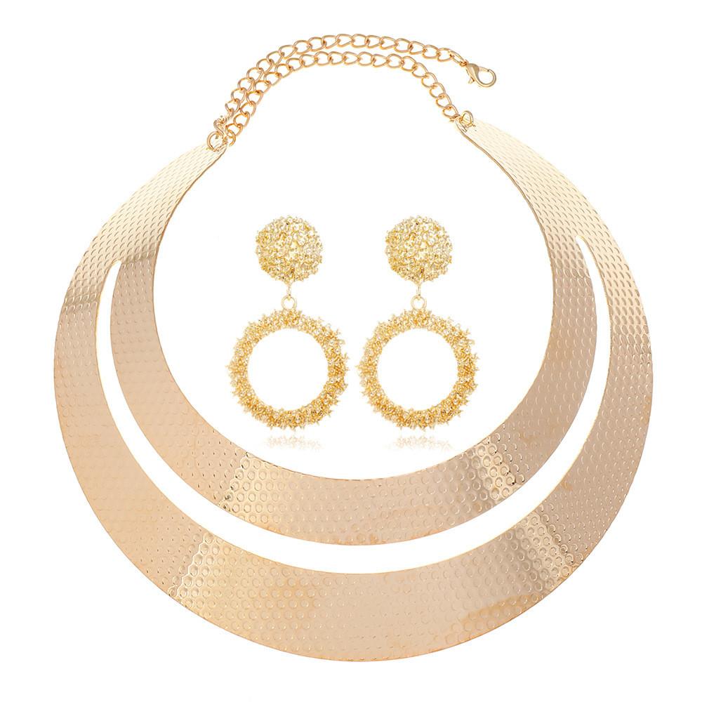Metallic Geometric Necklace And Earring Set With Snake Chain For Boho Fashion Enthusiasts
