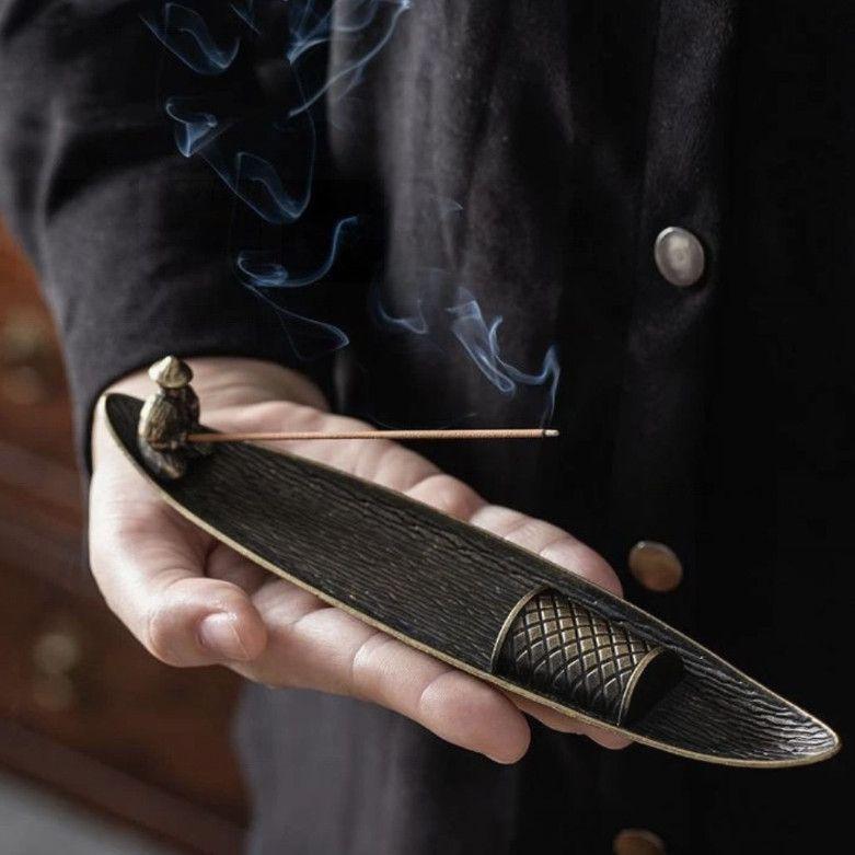 Creative Sandalwood Incense Burner Japanese Leaf Design Horizontal Incense Holder Home Aromatherapy Tea Ceremony Decor