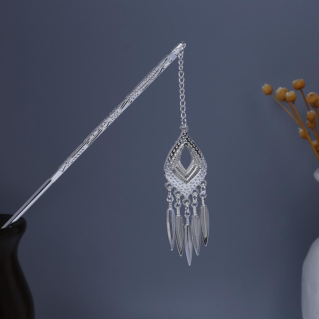 Miao Geometric Hollowed Out Step Shaking Tassel Hairpin Vintage Peacock Tassel Ancient Wind Cheongsam Cheongsam Hanbok Hair Ornaments