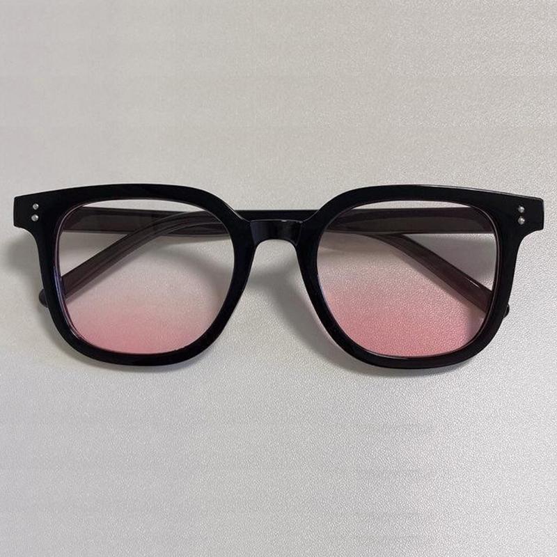 Lunettes de soleil pour femmes, monture noire, poudre, blush, sans maquillage, embellissement de soi, monture carrée large