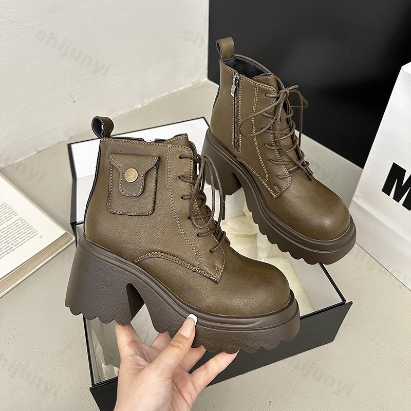 Women's Ankle Boots New Autumn 2026 Retro British Platform Short Boots Height Increase Fashion Retro Leather Botas Para Mujer