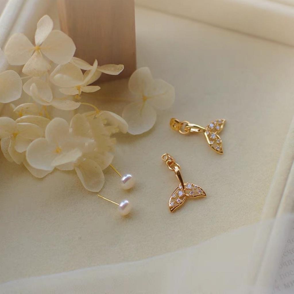 Strong light natural pearl earrings mermaid tail, a two-wear temperament zircon dolphin fish tail earrings s925 pins