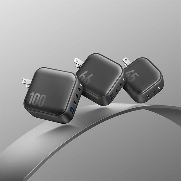 Energea Ład. Siec. 1Xusb+3Xusb-Cpd-Pps-Qc 3.0 100W 3C1A Czarny/Black Us+Eu Travelite Gan100