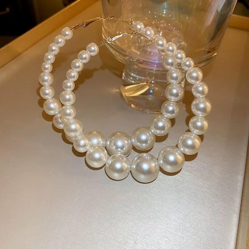 Vintage Exaggerated Graduated Pearl Circle Earrings Hoop Earrings for Women Girl Jewelry