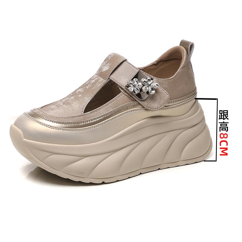 

Thick-soled bag head sandals women s summer outer wear 2025 new one-pedal hollow breathable inner height increase cool casual sandals 40