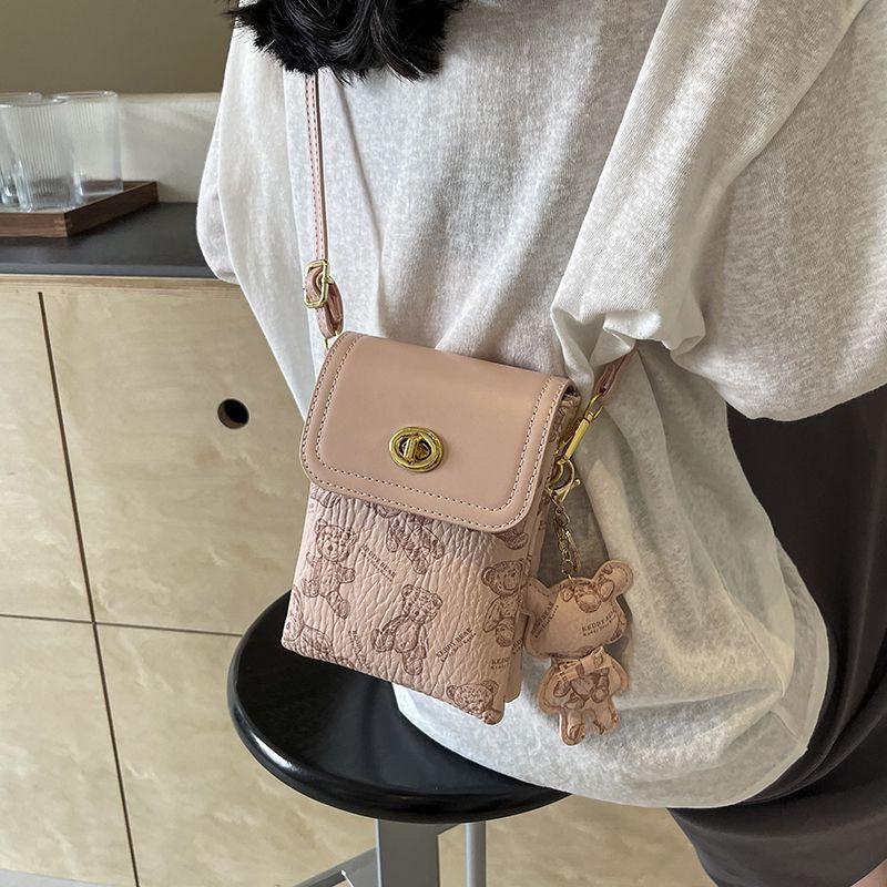 IELGY Korean Version Cute Mobile Phone Bag Fashion Lock Crossbody Casual All-Match Small Square Bag