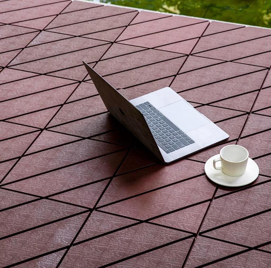 Outdoor Plastic Wood Decking for Garden, Terrace, or Rooftop Transformation