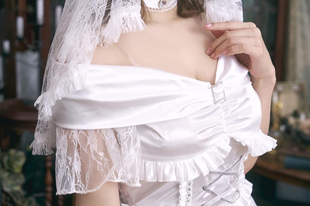 Clearstone Cosplay Halloween Lily Bride Gold Women's