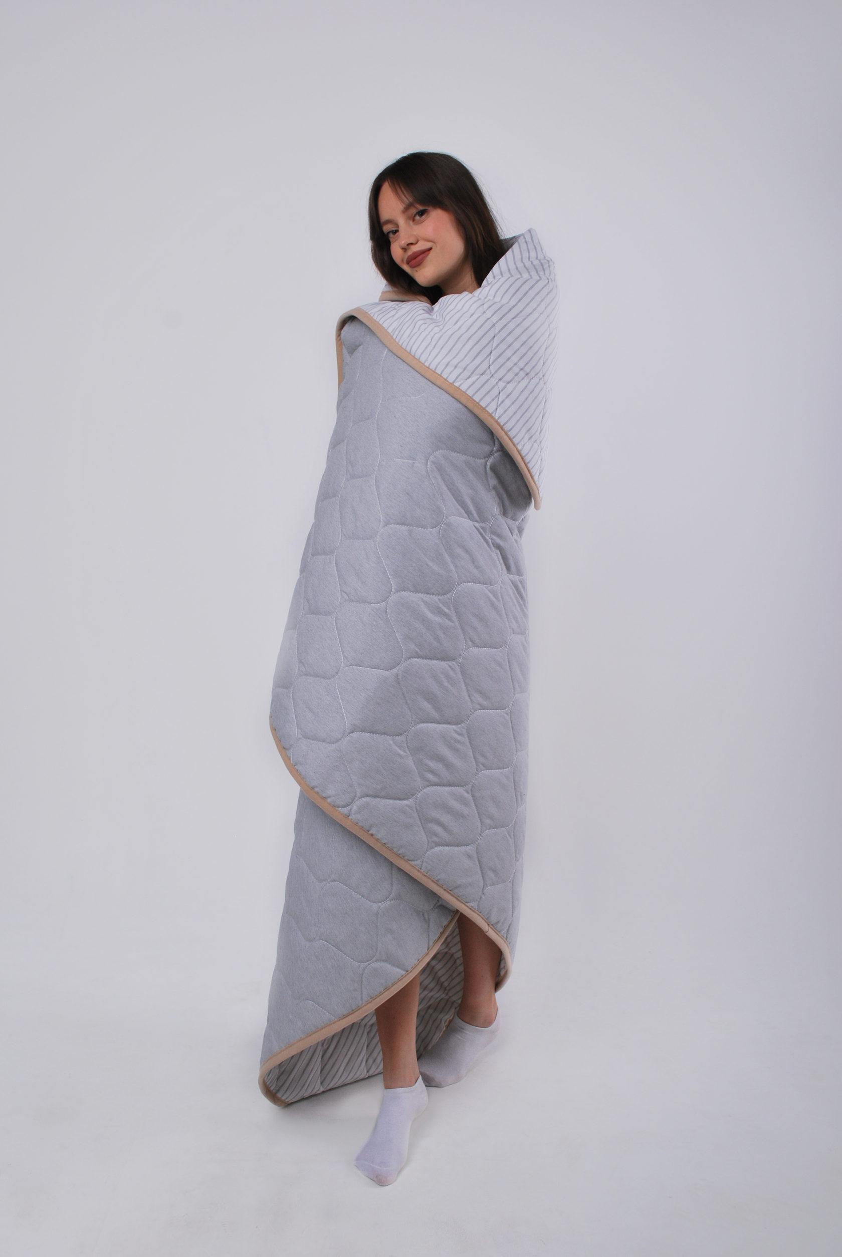 

Ковдра з овечої вовни мериносів Ultra Lite 150 г / м2 Goodnight.StoreСерий Легке 100 x 140 cm сріблястого пісочного кольору