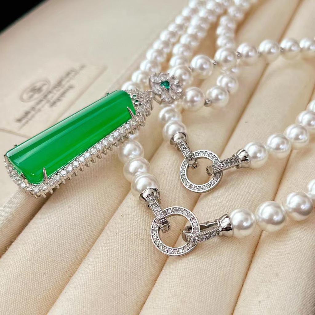 Retro High-Quality Natural Bead Green Chalcedony Sweater Chain Necklace Autumn And Winter New Models