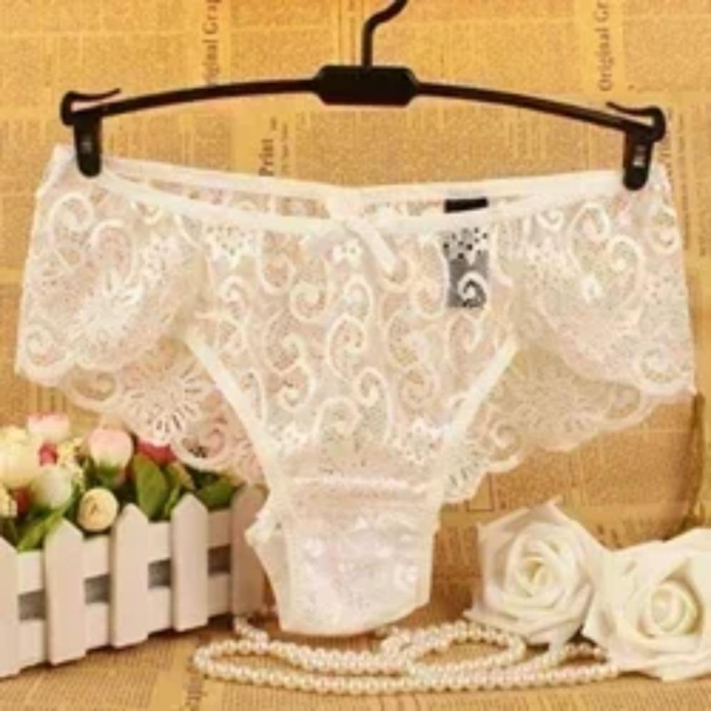 New Non-marking Sexy Erotic Panties Female Lace Hollowing Mid-waist Sexy Large Size Panties Ladies Briefs