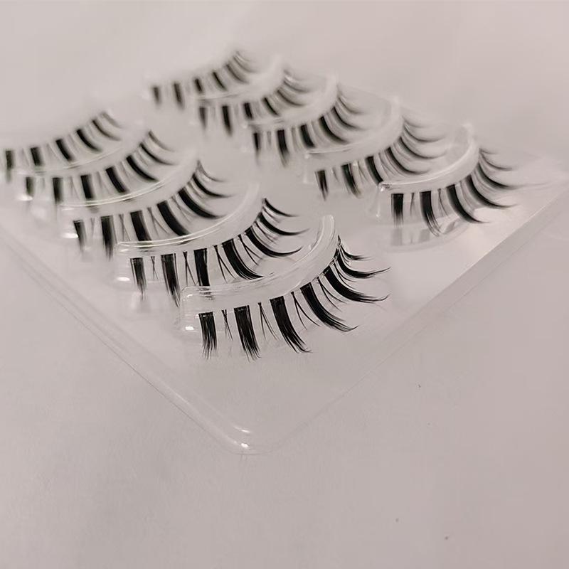 Little Devil Style Dense Manga Barbie Eyelashes - Natural Fairy Look
