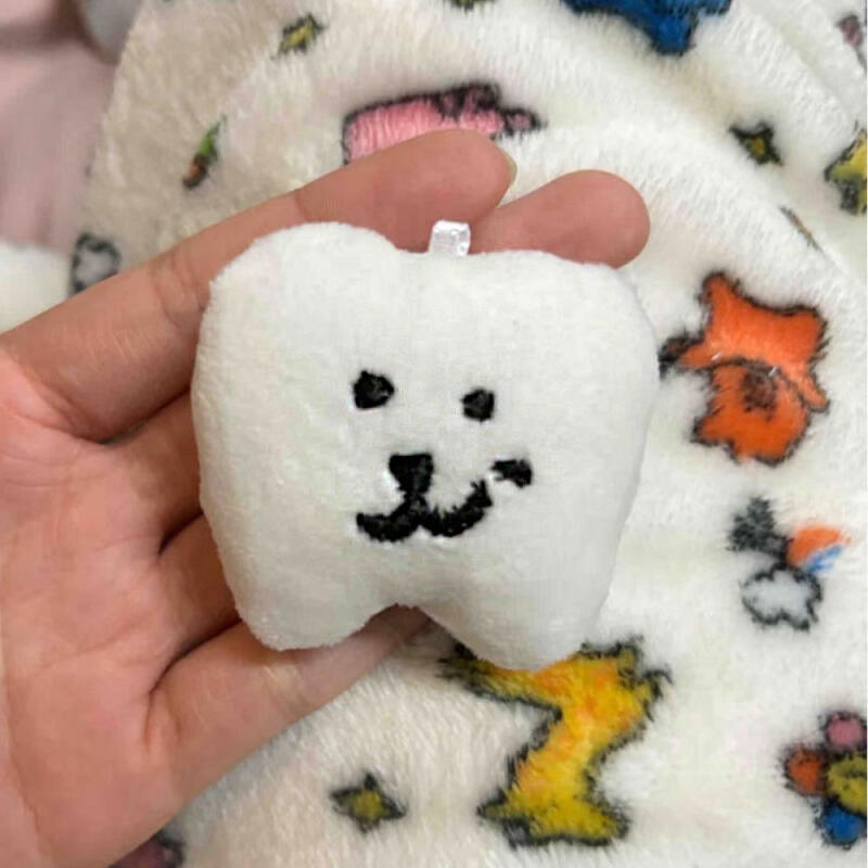 Tooth decay wisdom tooth damgom joke bear doll keychain