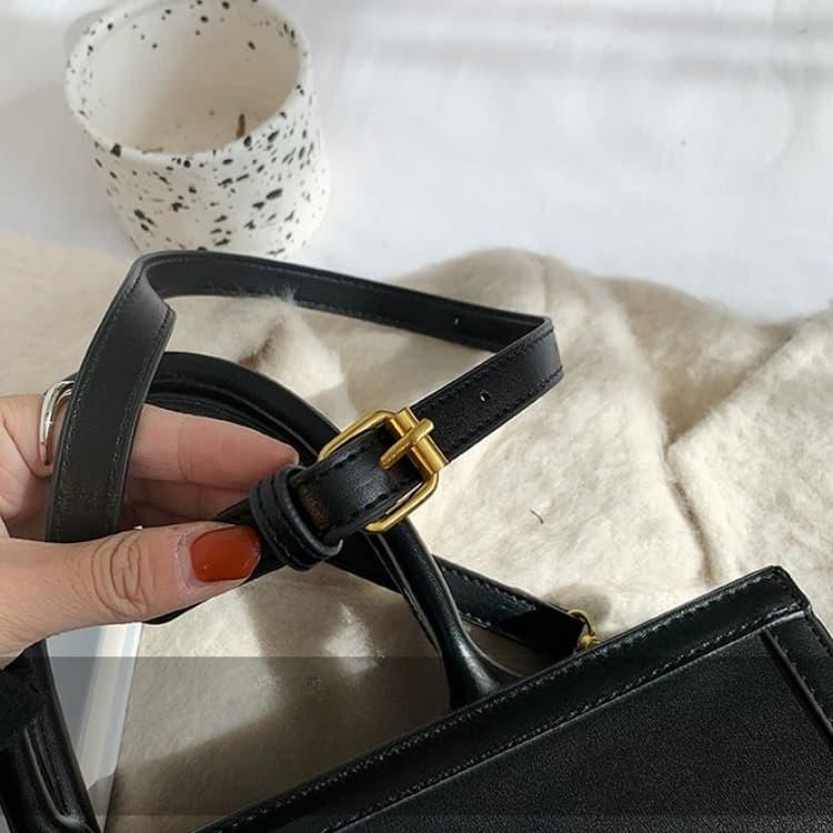 New High-end Texture Women's Commuter Messenger Bag Handbag