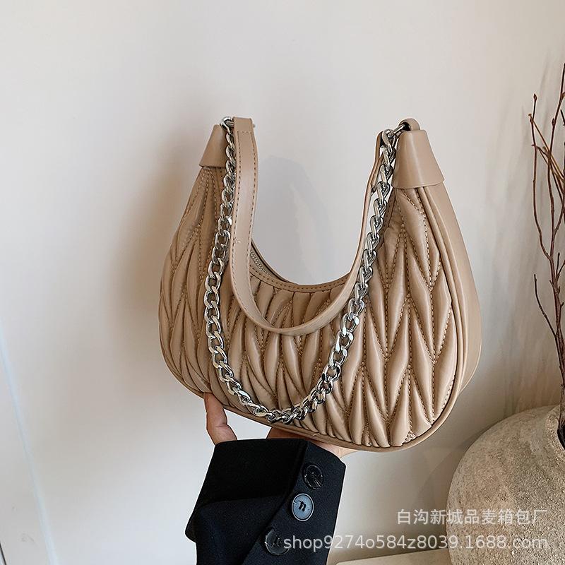

Niche design chain pleated small bag women s 2025 new temperament versatile underarm bag Internet celebrity explosive crossbody bag хаки