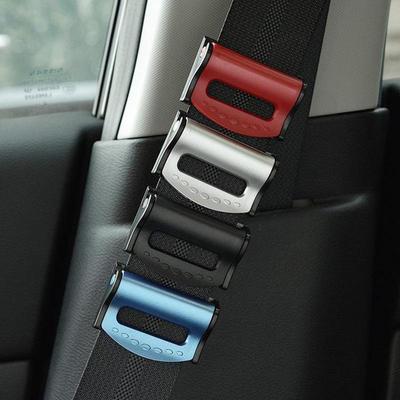 Interiérové doplňky – Príslušenstvo k bezpečnostným pásom