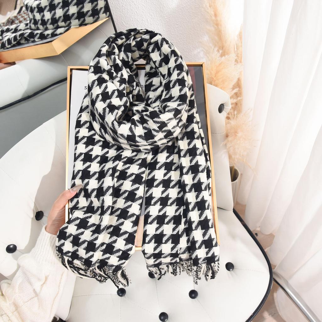 Autumn and Winter Couple's High End Imitation Cashmere Houndstooth Scarf for Women  Fashionable and Warm Scarf