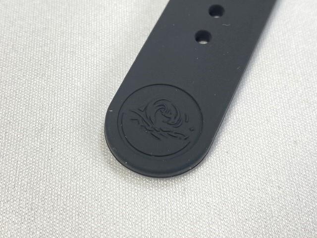 R033011M9 SEIKO Prospex Diver Scuba 22mm Silicone Band Black and Via (for SBDN026/ V147-0BA0 Others) (Ships Nekoposu)