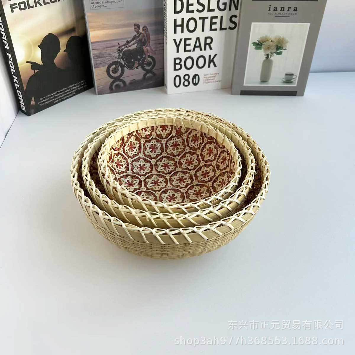 Handmade bamboo woven basket Bamboo dustpan Household bamboo woven steamed bread basket Fruit bamboo basket Farmhouse bamboo products storage basket