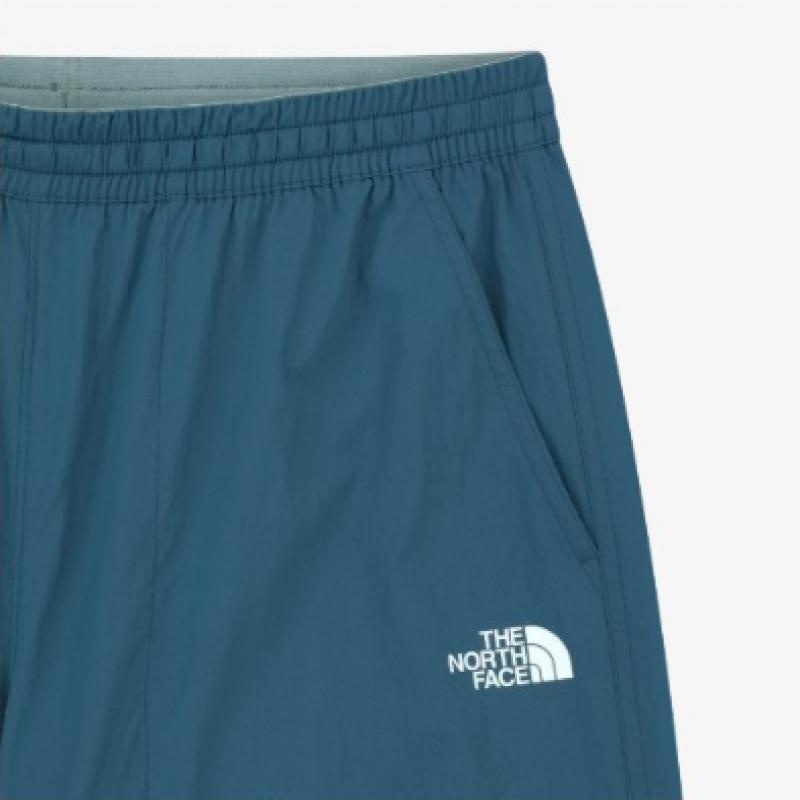 The North Face Shorts Deep Blue