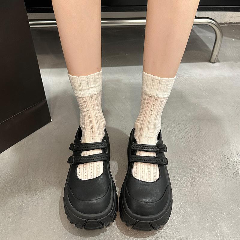 Mary Jane small leather shoes women's 2025 summer retro British style platform Japanese platform round head French big head shoes