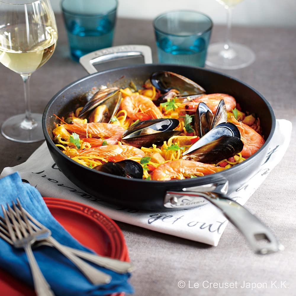 Le Creuset TNS Deep Frying Pan, 28cm, Gas, Induction, and Oven Safe, with Silicone Handle [Official Product in Japan]