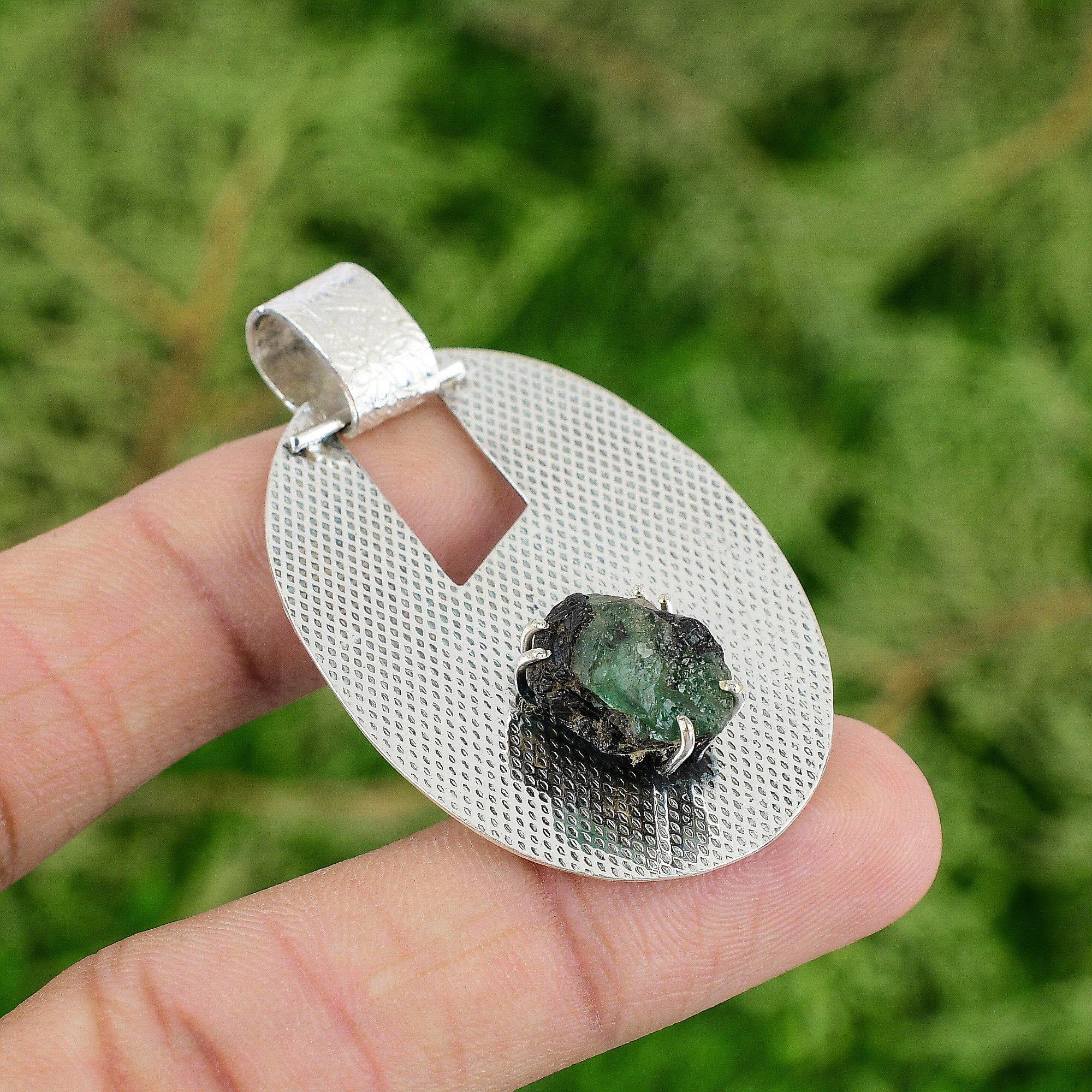 

Daughters Day Deal Sterling Silver Chrysoprase Rough Stone Bezel Pendant Jewelry