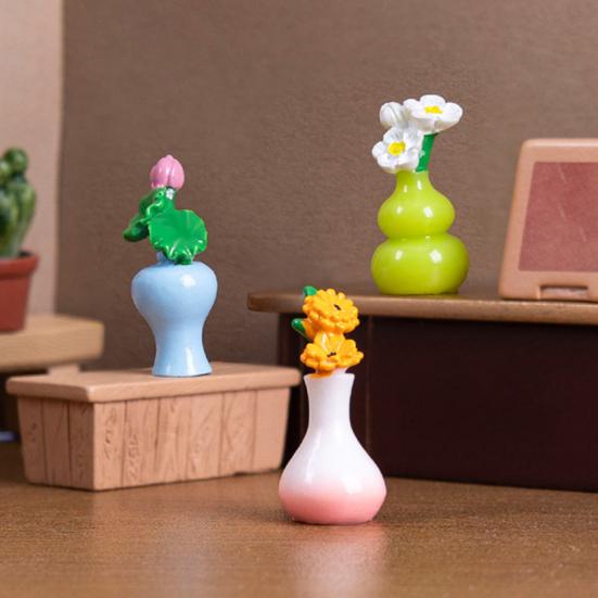 4Pcs Mini Vase Ornament Healing Mini Garden Stress Relief Partner Resin Bouquet Desktop Narrative Sense Decor