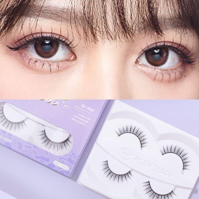 

Mogugu - Natural Wispy False Eyelashes Set Of 2 Pairs - Black - One Size