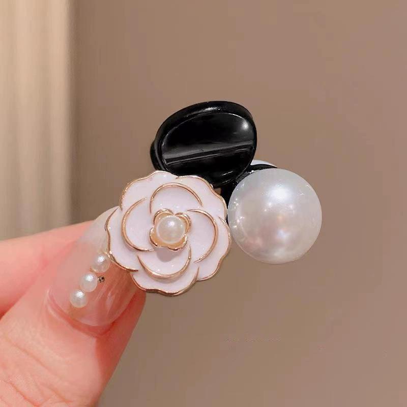 2025 Camellia Pearl Mini Small Grab Clip Bangs Broken Hair Clip Princess Head Hairpin Headgear