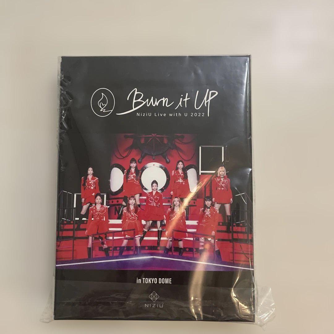 

[USED] NiziU Burn it up Tokyo Dome