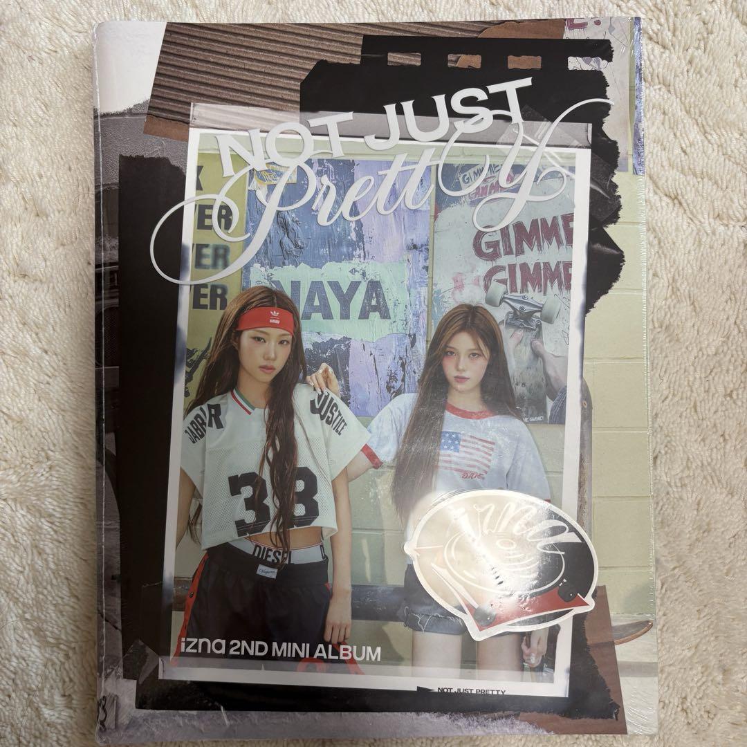 

[USED] izna album Jung Eun Sebi trading card