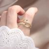 Korea Design Modeschmuck 14K Echtgold Plating Doppelkreuz Zirkon Ring Eleganter Damen Öffnung Einstellbar Ring