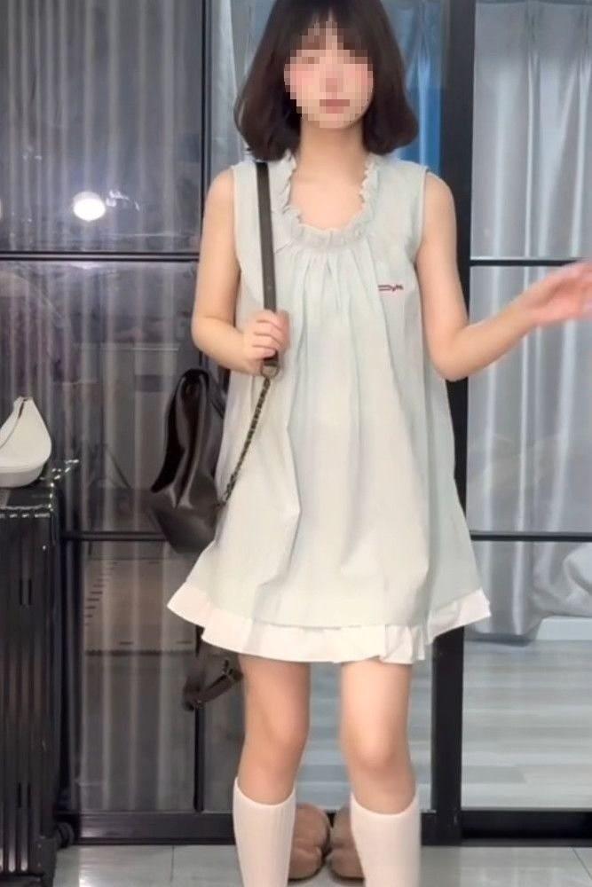 French Sweet Style Sleeveless Dress With Knitted Fabric For Summer Casual Wear