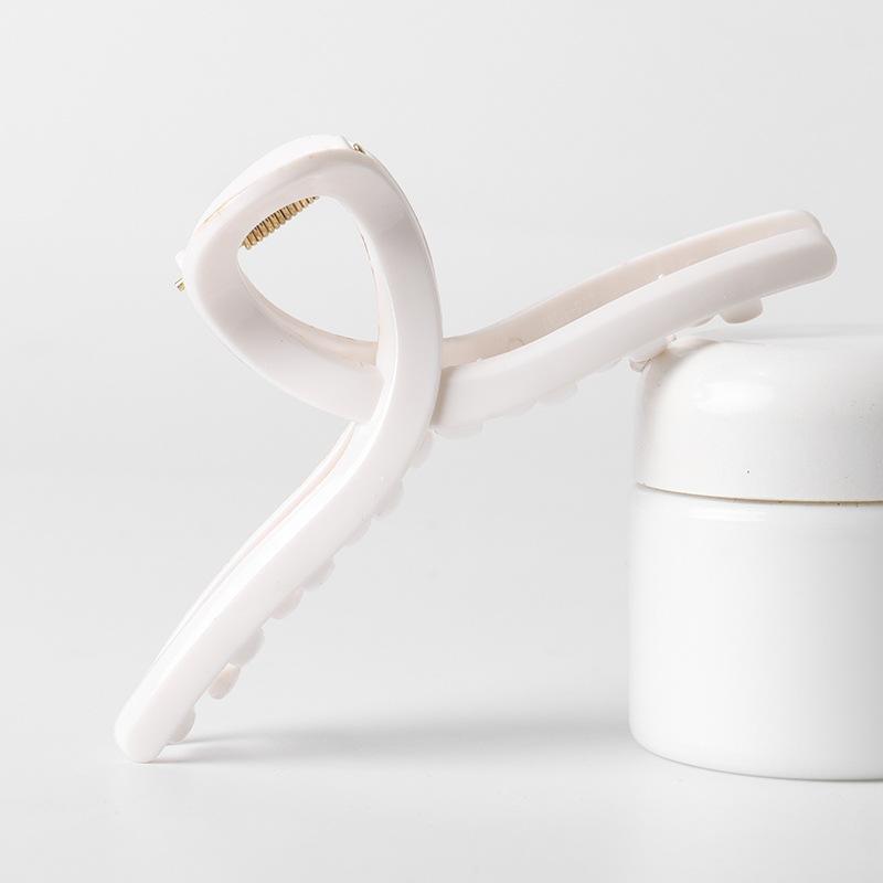 Soft Silicone Shark Hair Claw, Non-Slip Round Hair Clip for Women
