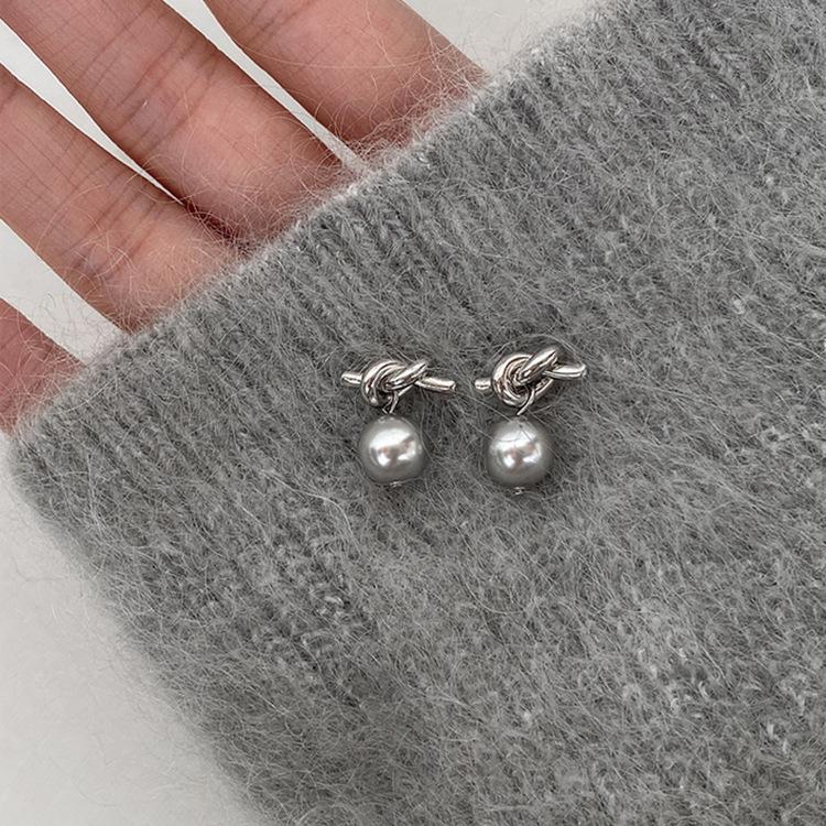 Pendientes de Borla de Flor de Perla de Aguja de Plata - Joyería de Moda para Mujer que Combina con Todo