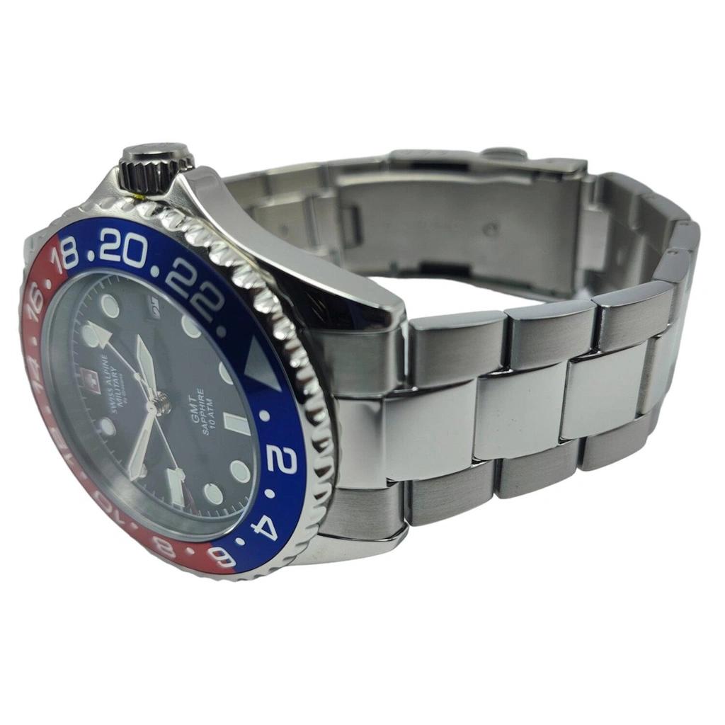 Swiss Alpine Military Master Diver GMT Stainless Steel Black Dial Quartz 7052.1131 100M Men's Watch