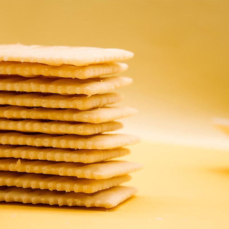 EDO PACK Sesame Yeast Soda Crackers