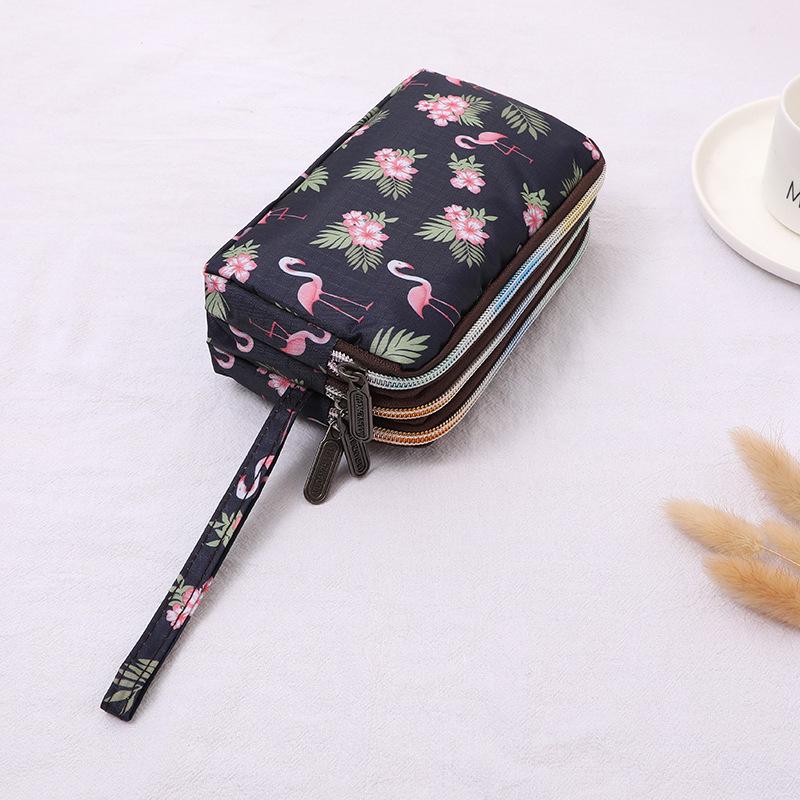 Women's Canvas Art Clutch: Three-Layer Long Wallet, Large Capacity Handbag, Key & Coin Purse, Casual Phone Bag