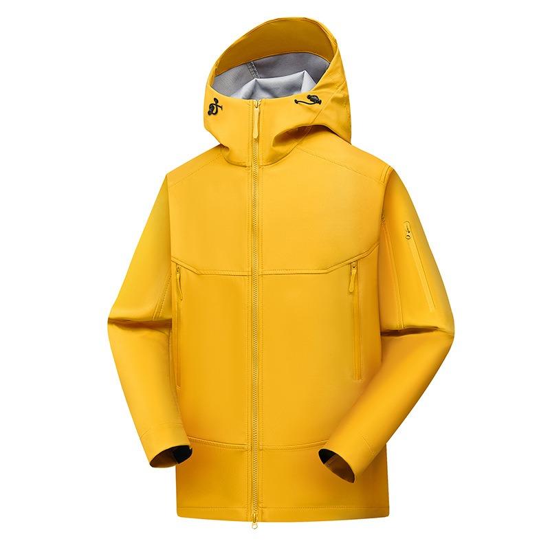 Three-proof outdoor soft shell hooded jacket for couples, new autumn and winter sports waterproof jacket for men and women