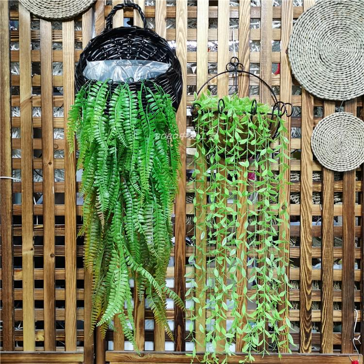 Artificial Spider Plant & Fern Hanging Decor - Trailing Green Vines for Wall & Ceiling