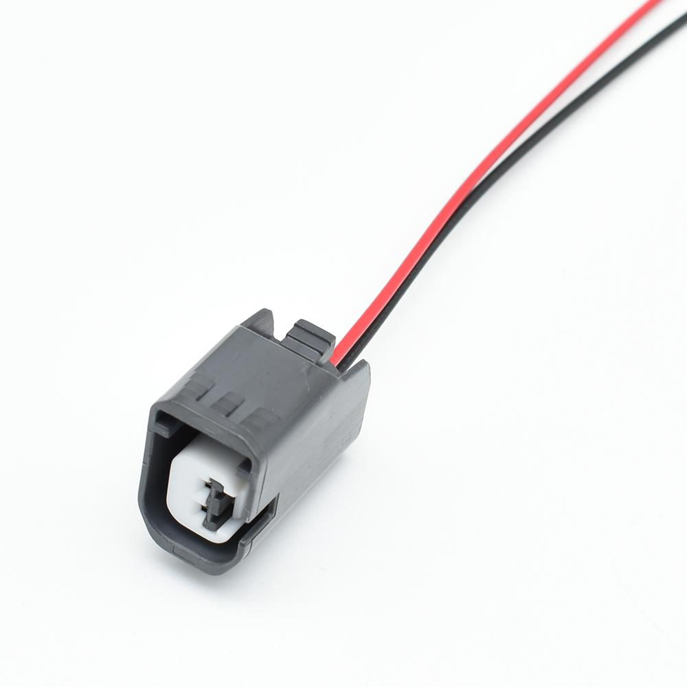 2 Pin Auto Connector Car Speed Sensor Plug 32702-9B516 32702-0M116 090-5037 72-3923 for B14 Sentra S14 SR20