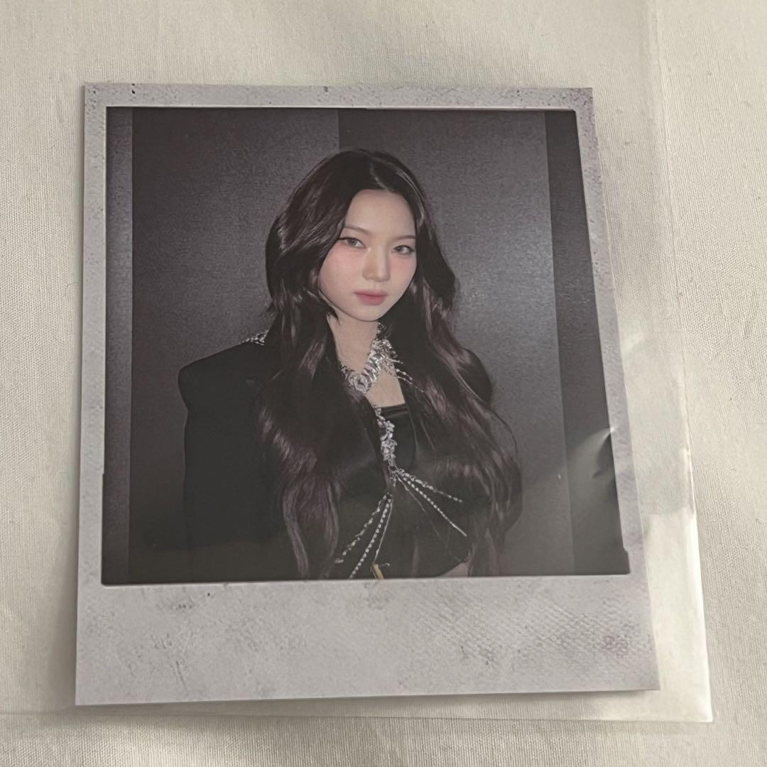 

[USED] STAYC STAY TUNED Seoul Con FC Certification Benefits Polaroid Aisa
